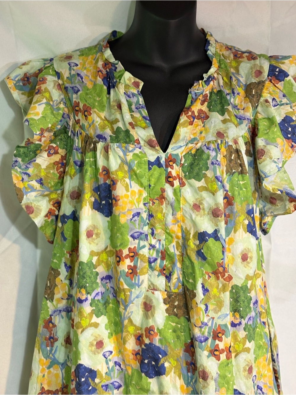 floral dress, featuring ruffle sleeves and a tiered skirt medium - Picture 9 of 15